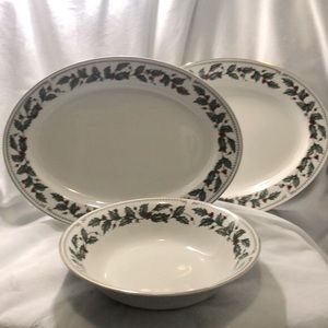 The Cellar “Ivory Holly” 1 Serve Bowl and 2 Oval Platters EUC!